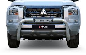 Triton Facelift Nudge Bar Stainless Steel